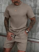 Manfinity RSRT 2pcs/Set Men's Comfortable Sweatshirt Fabric Round Neck Short Sleeve T-Shirt And Drawstring Elastic Shorts, Shades Of Brown, Summer, Casual, City Break, Holiday - Image 3