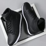 2025 New Men's Outdoor Ankle Boots, PU Leather Upper, Casual Comfortable, Sports Solid Color Fashion Boots, Autumn/Winter, All Season Boots, Anti-Slip, Round Toe, Retro Fashion , Lace-Up Shoes, Men's Shoes, Men's Sports Shoes, Men's High-Top Shoes